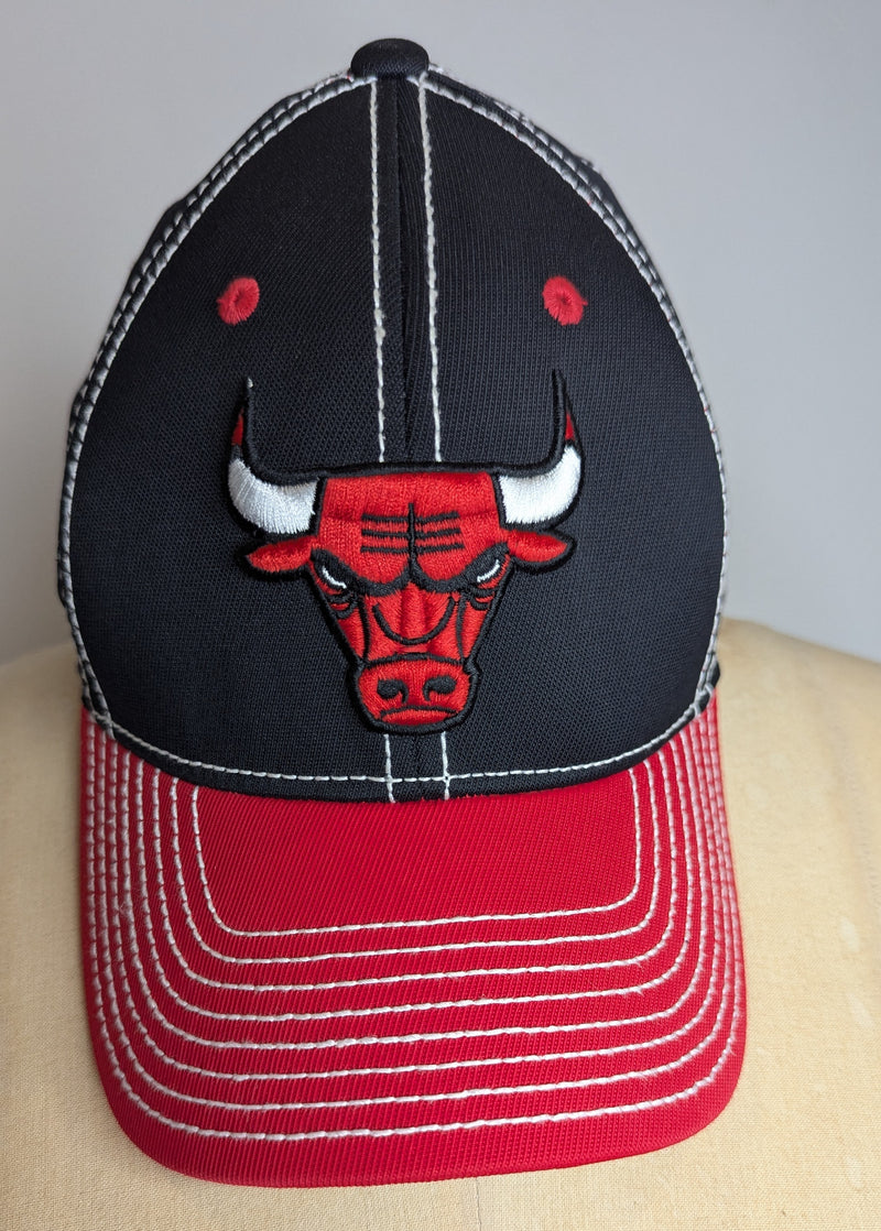 NBA Chicago Bulls Adult Fitmax 70 Cap