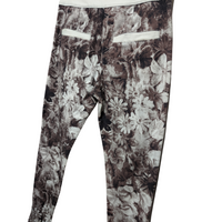 Manning Cartell Black & White Floral Skinny Pants