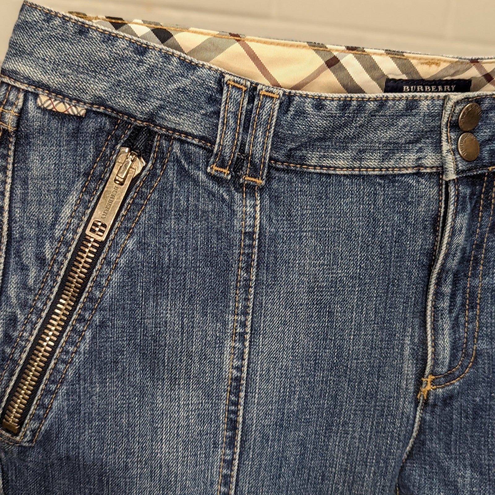 Burberry vintage jeans sales