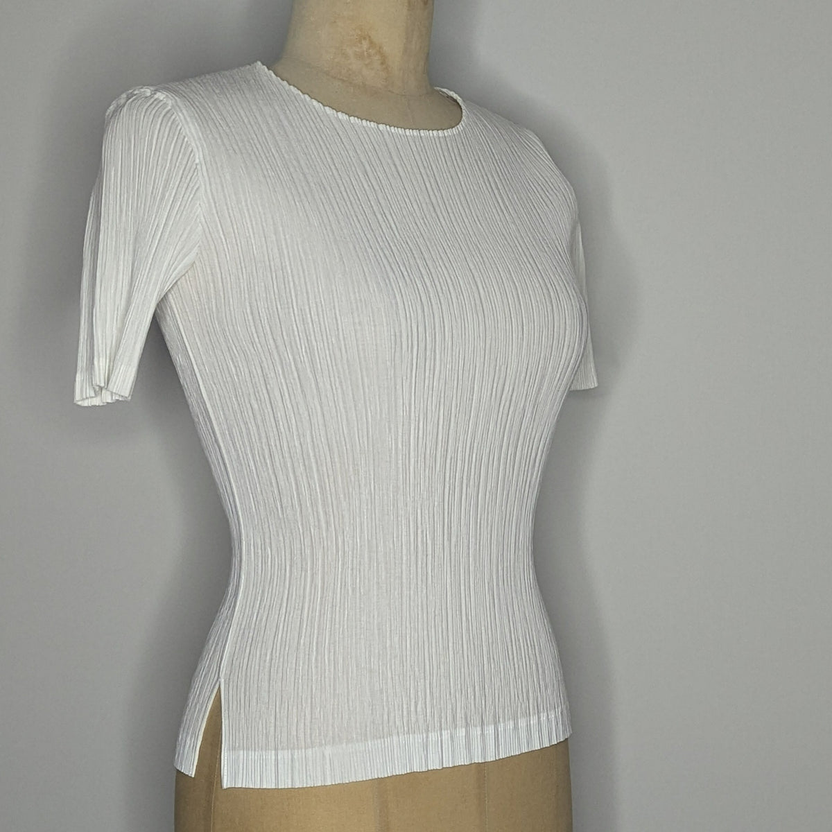 Issey Miyake White Basic Pleats Please Short Sleeve Top